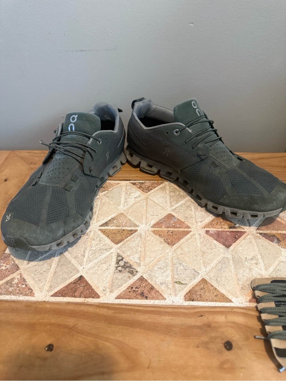 On Cloud Waterproof Athletic Sneaker, Men’s Olive Green Sz 11 Shoes new laces - Picture 10 of 12